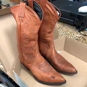 Tony Lama women’s boots size 8.5 M